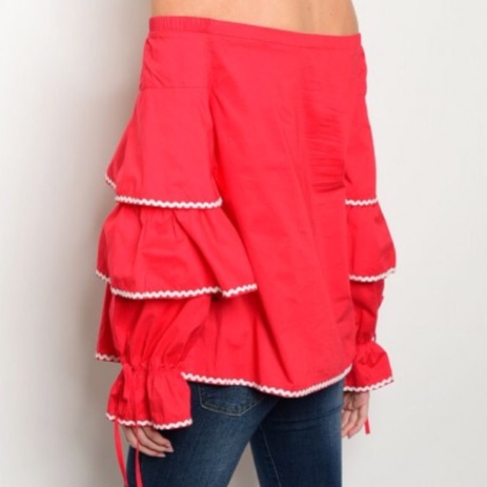 🔥HP 🌺 Beautiful Red off the shoulder ruffle top - Picture 2 of 2