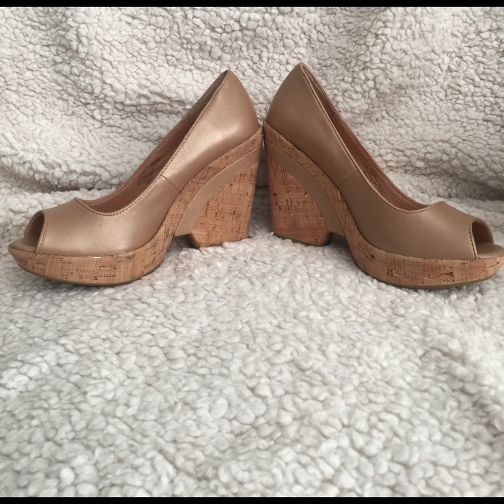 New Olivia Cork Wedge Peeptoe