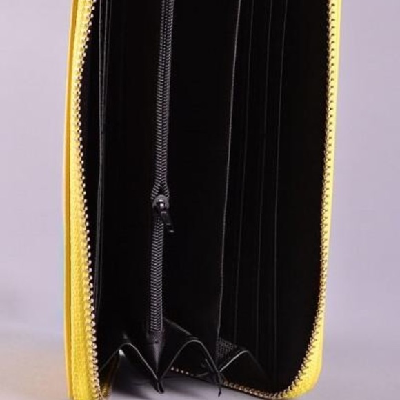 SKULL WALLET - BRAND NEW IN PACKAGING - Picture 2 of 3