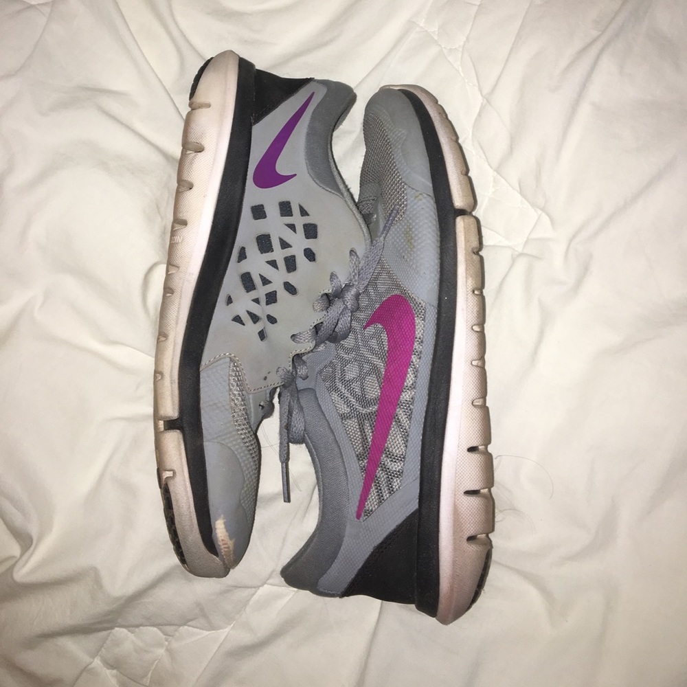 Grey nike shoes