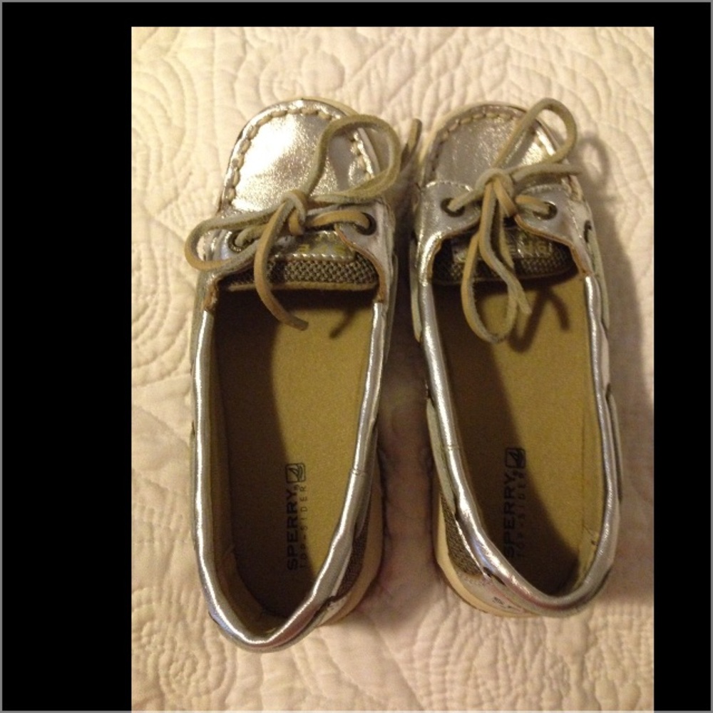 Brand new with box Sperry Angelfish loafers!