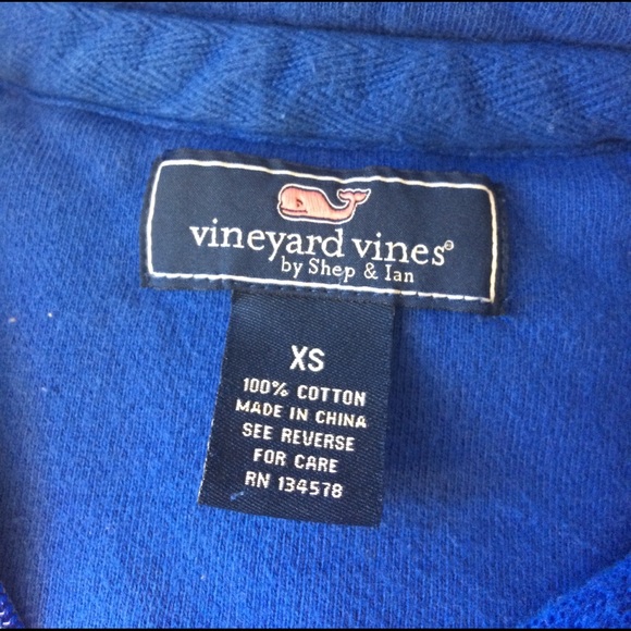 Vineyard Vines sweater - Picture 4 of 4