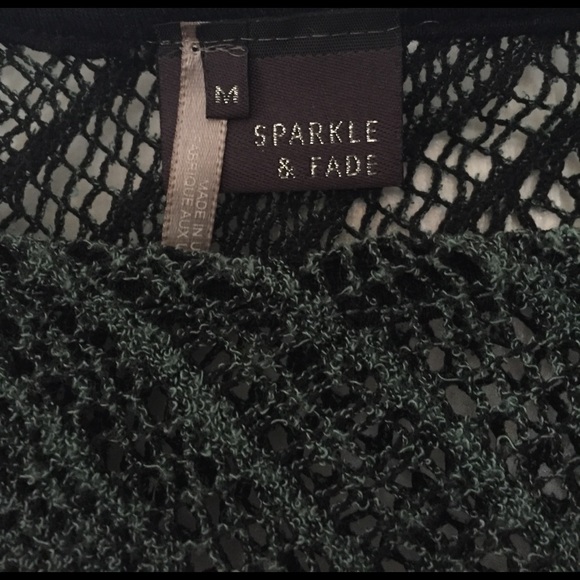 Fun top with Lace - Picture 2 of 5