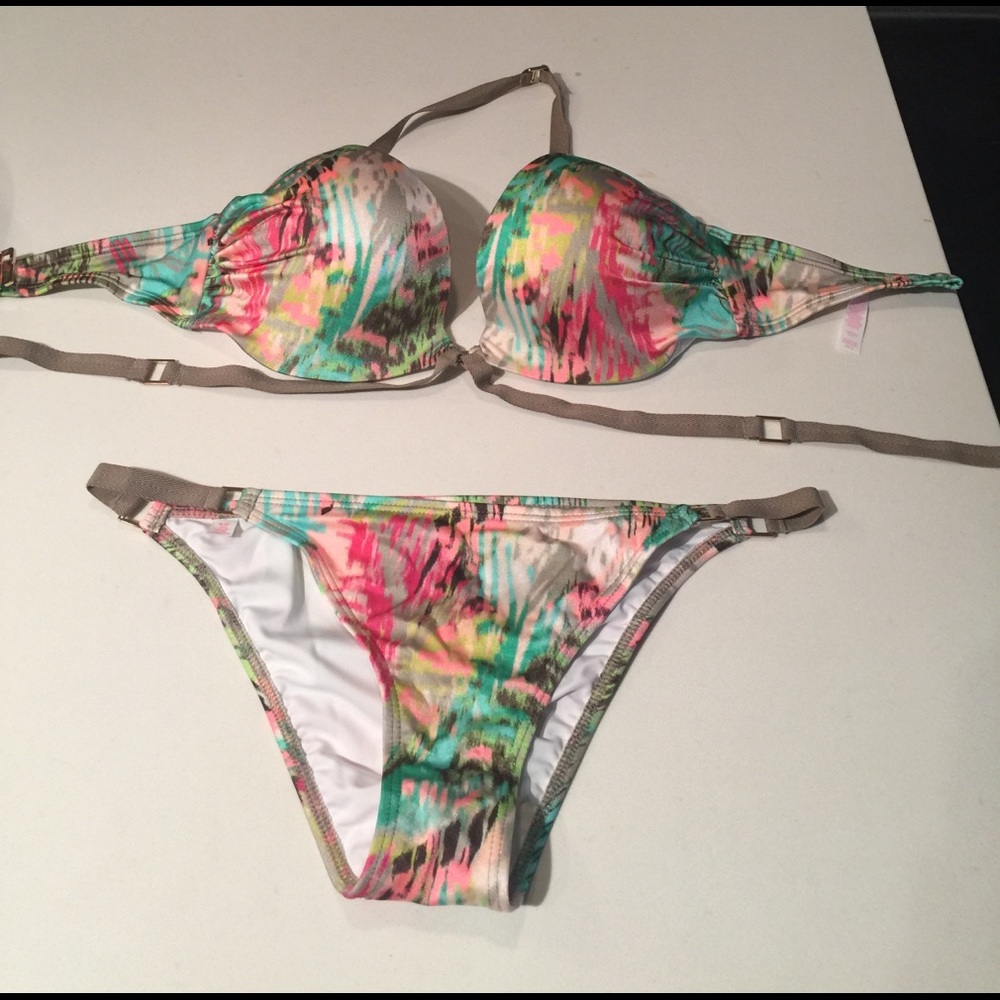 NWOT Victoria Secret TOP ONLY