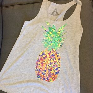 NWOT M Pineapple Tank