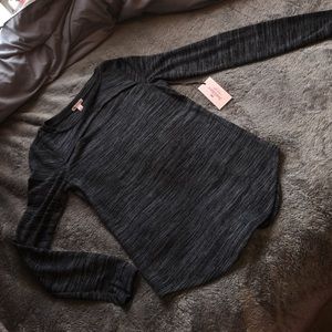 NWT Juicy Couture long sleeve with open at top