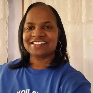 Meet your Posher, Delores