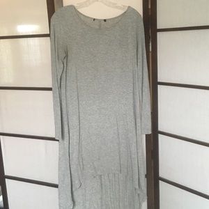 Gray high/low long sleeved dress