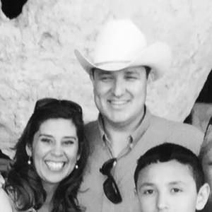 Meet your Posher, Cecilia