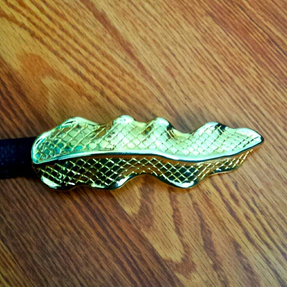 Hattie Carnegie Vintage Leather & Gold Belt main image 4