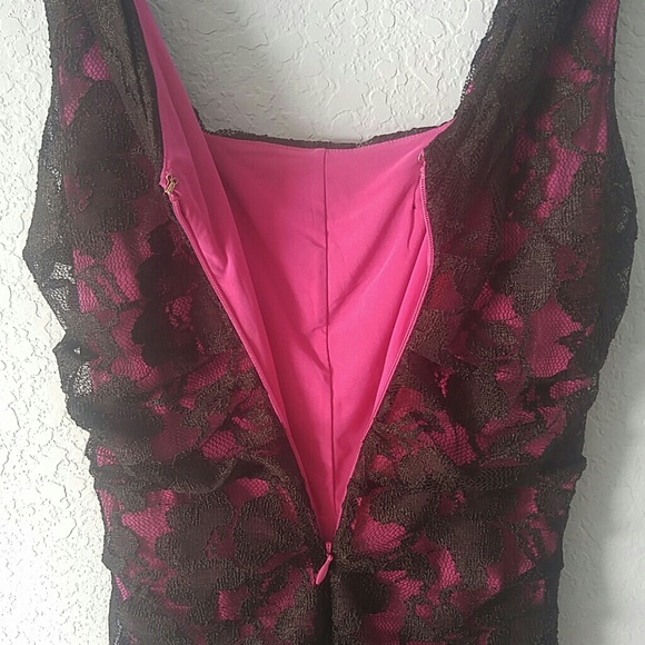 Express dress - Picture 3 of 5