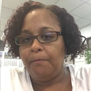 Meet your Posher, Sabrina