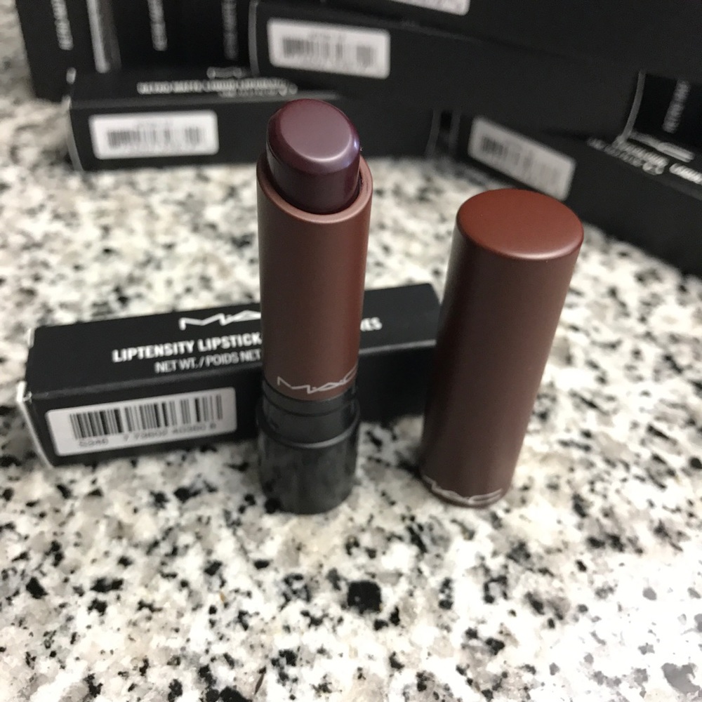 MAC FULL BURNT VIOLET LIPSTICK