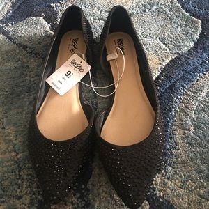 Super cute sparkly black Flats