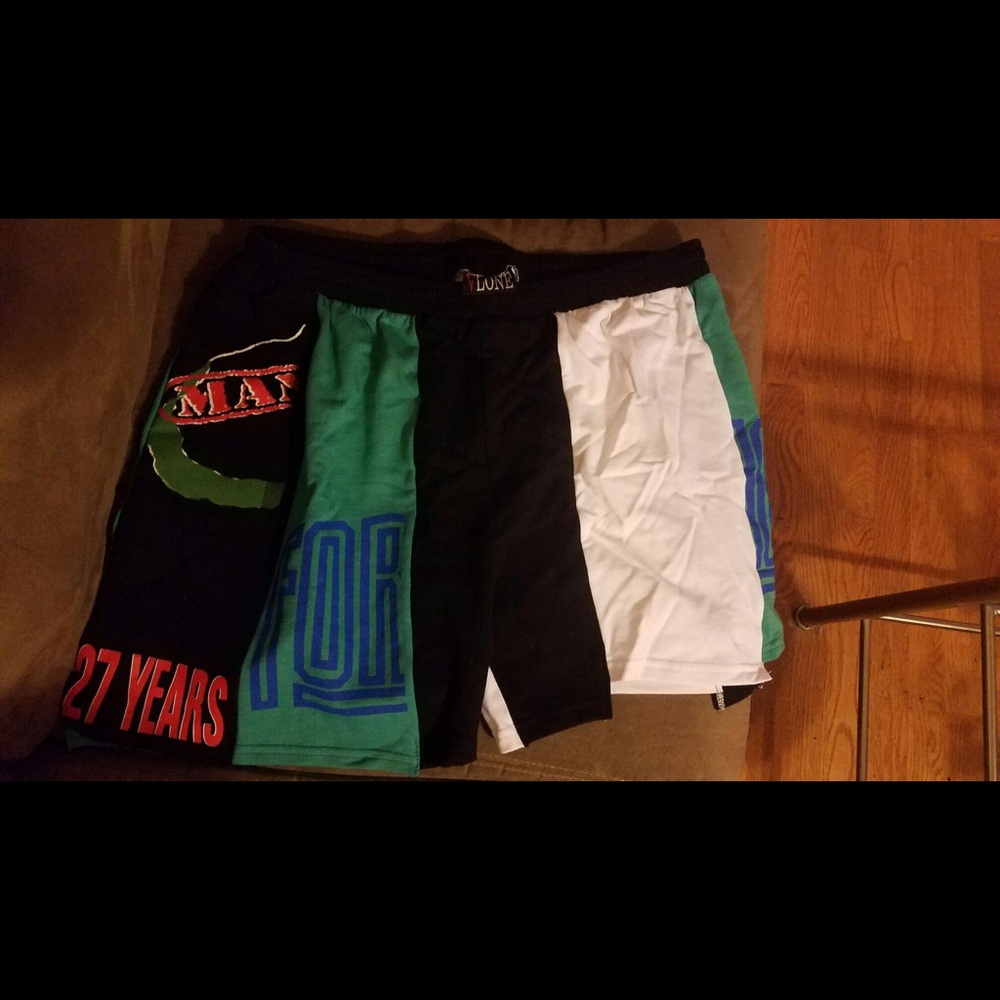 Vlone shorts Miami pop up