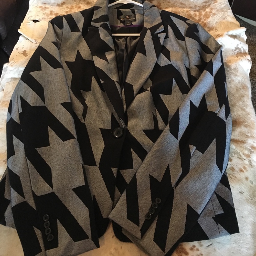 Black and Gray Graphic Blazer Jacket
