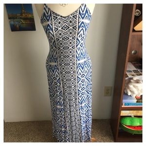 Tribal patterned Maxi Dress