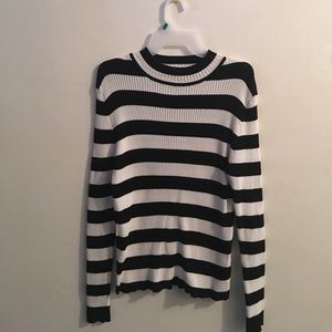 Cute black and white stripped knit sweater!
