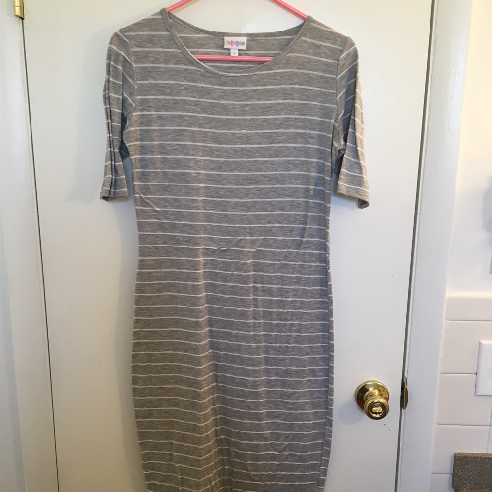 LuLaRoe Julia - Small