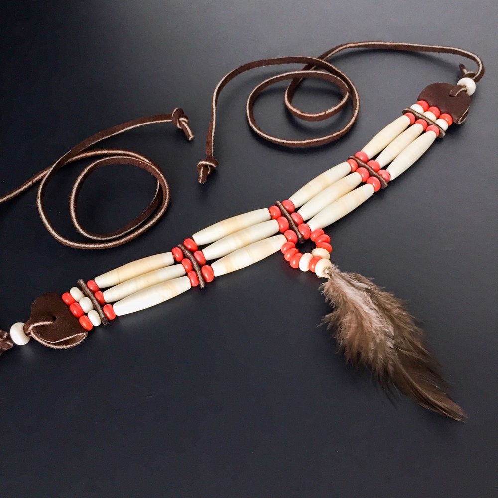 Feather Glass "Bone" Choker Ivory Leather