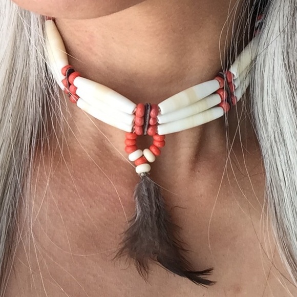 Feather Glass "Bone" Choker Ivory Leather - Picture 4 of 8