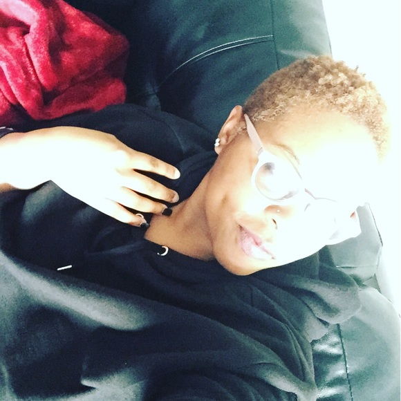 Meet your Posher, Jasmine - Picture 1 of 1