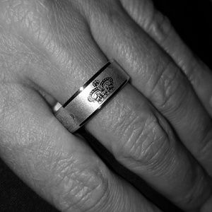 😊FREE WITH ANY PURCHASE 😊Stainless steel RING