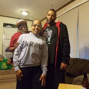 Meet your Posher, Sharon