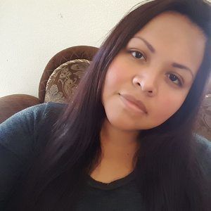 Meet your Posher, Isabel garcia