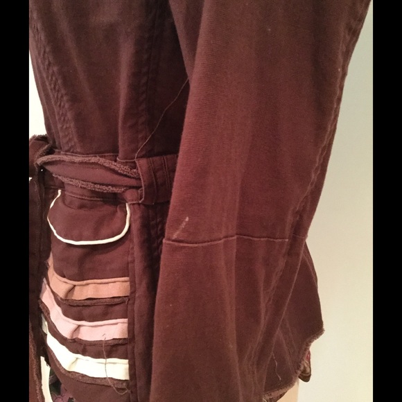 Hazel Small Jacket - Picture 4 of 8