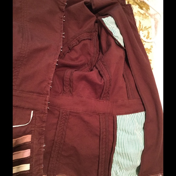 Hazel Small Jacket - Picture 8 of 8