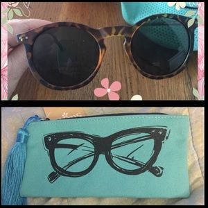 Tortoise sunglasses and fun bag. Tortoise sunglasses and fun bag.