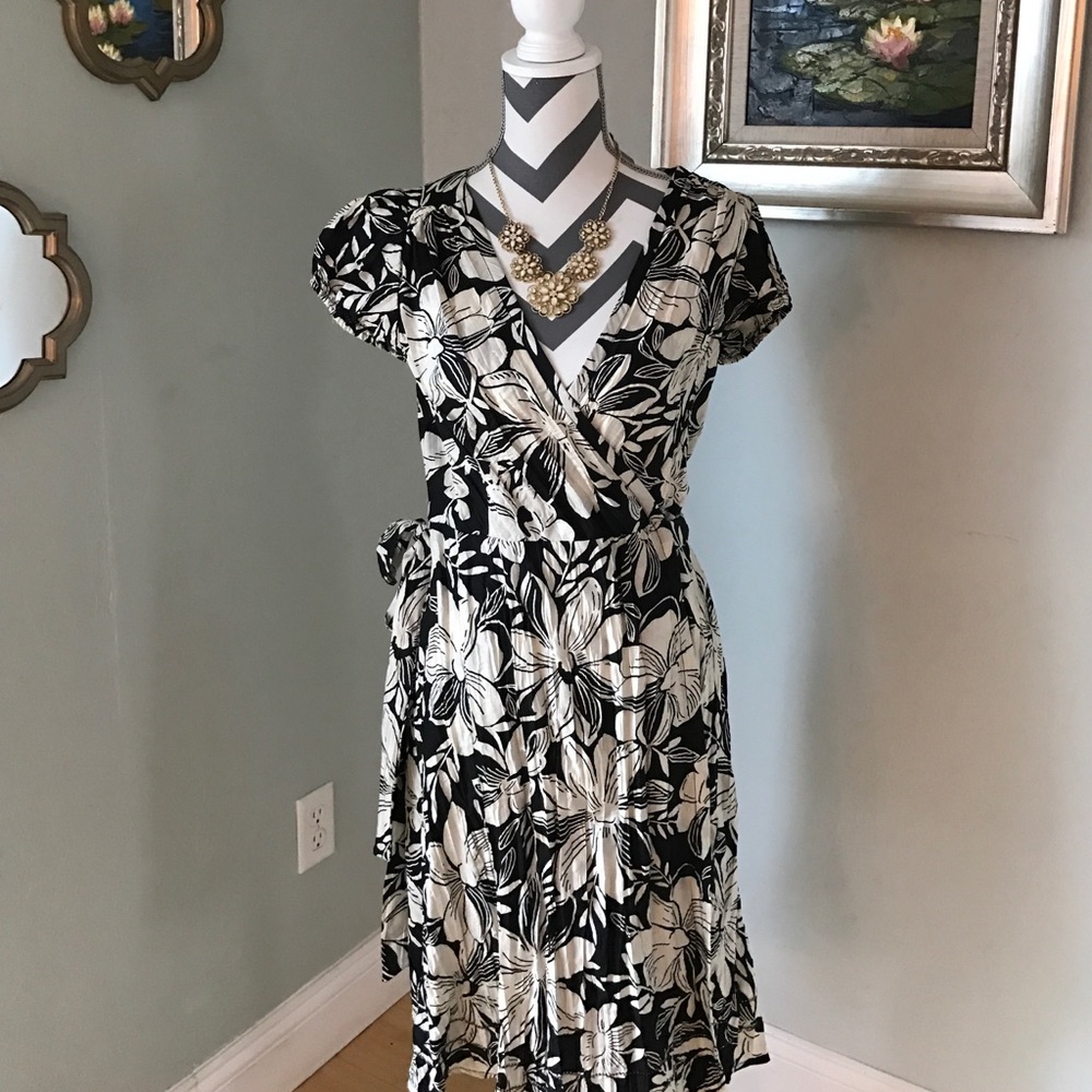 Banana Republic Wrap dress