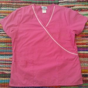 Ladie's Scrub Top.