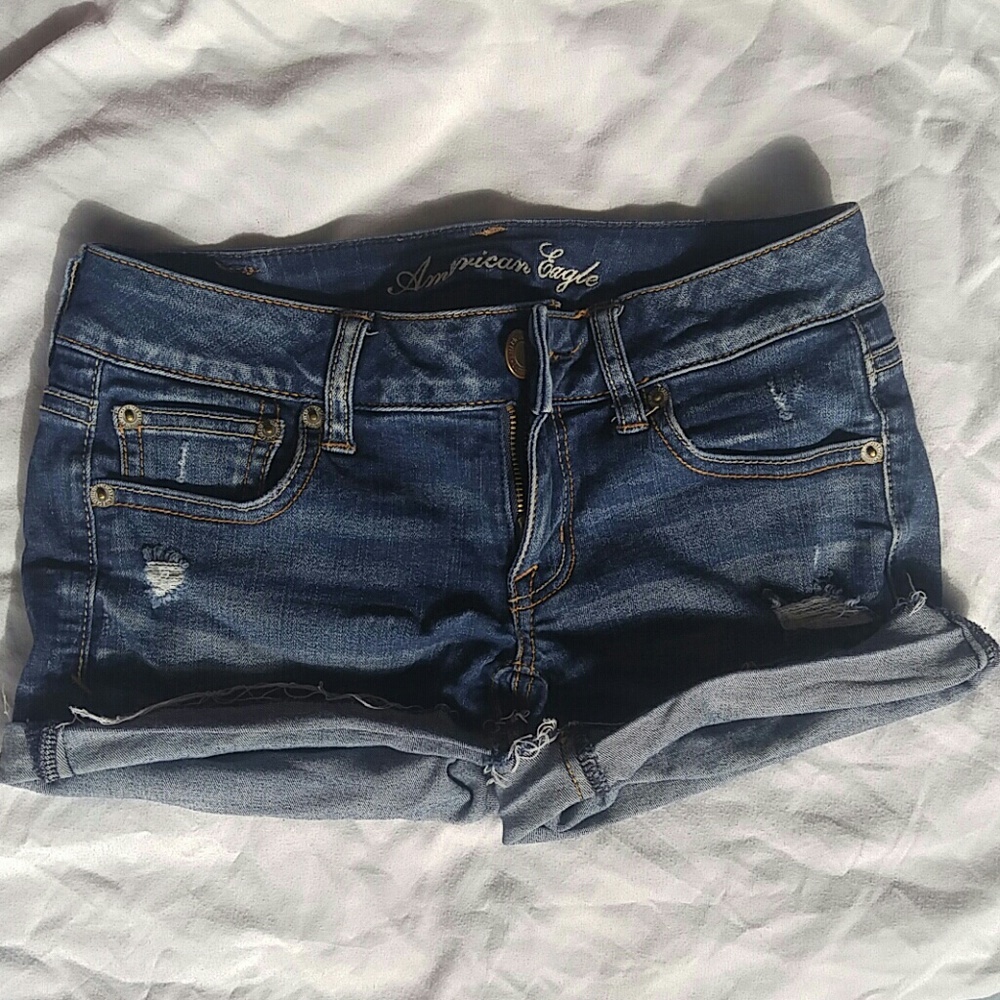 American Eagle short shorts