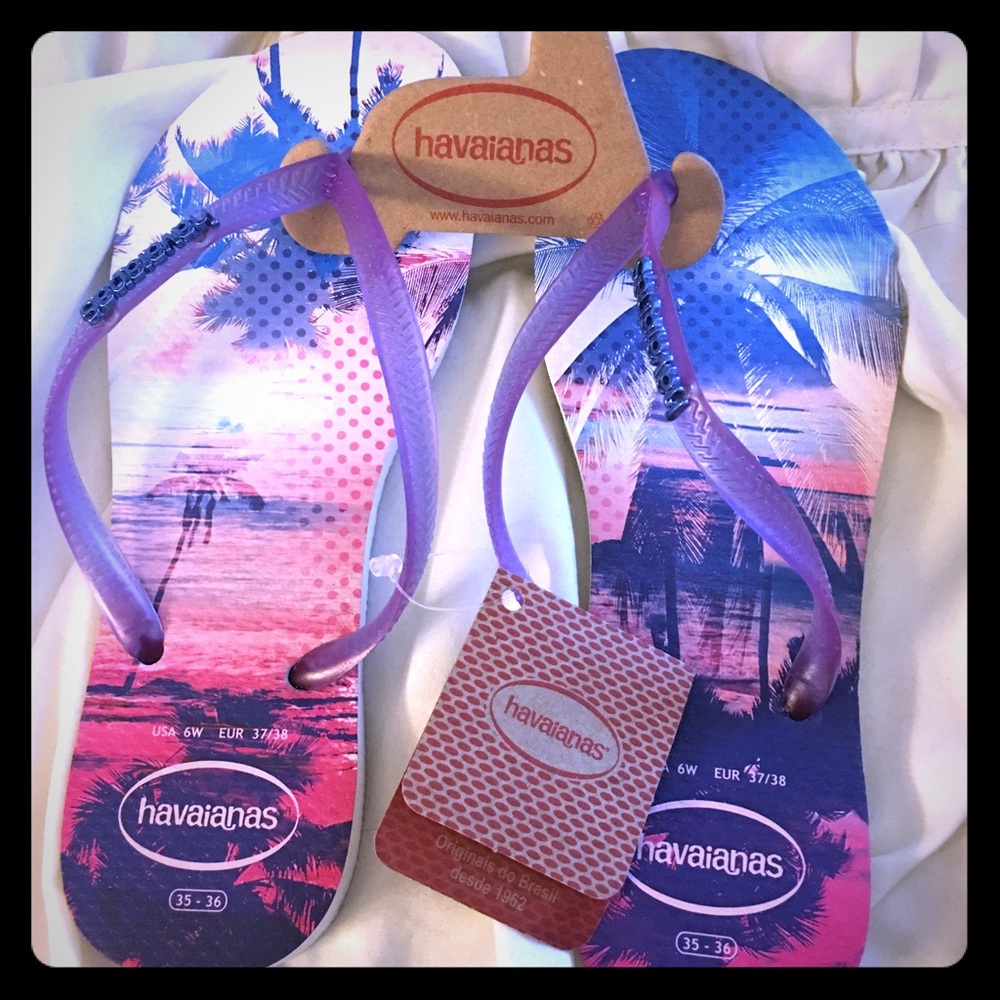 BNWT Havaianas Flip Flops