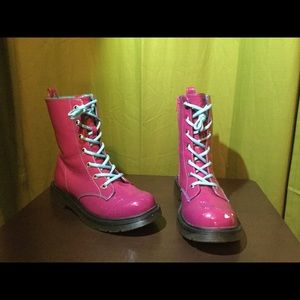 Volatile Kids Magnetic Lace-Up Boot Magenta