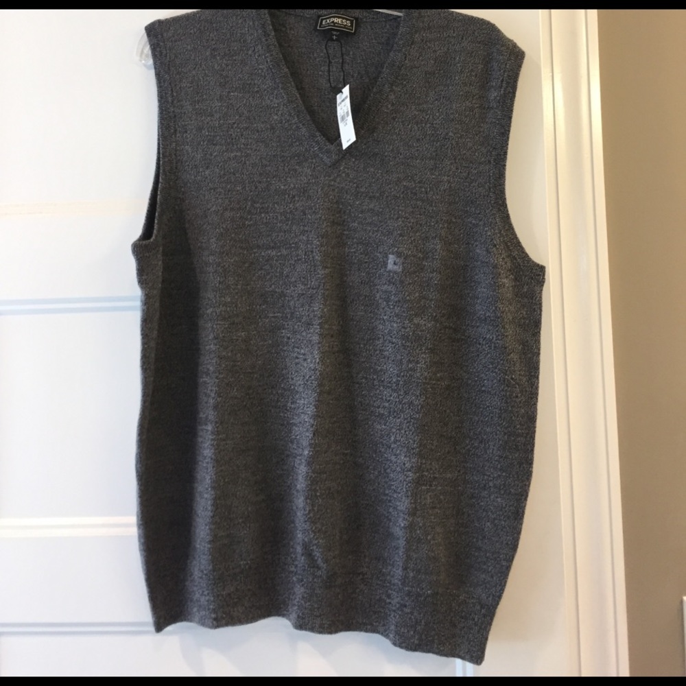 NWT men's sweater vest