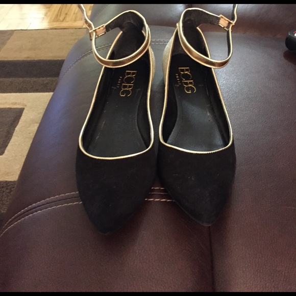 BCBG two tones pointed flat - Picture 2 of 4