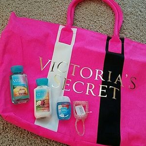 WAIT!! TAKE ME WITH YOU!!  VS LIMITED EDITION TOTE