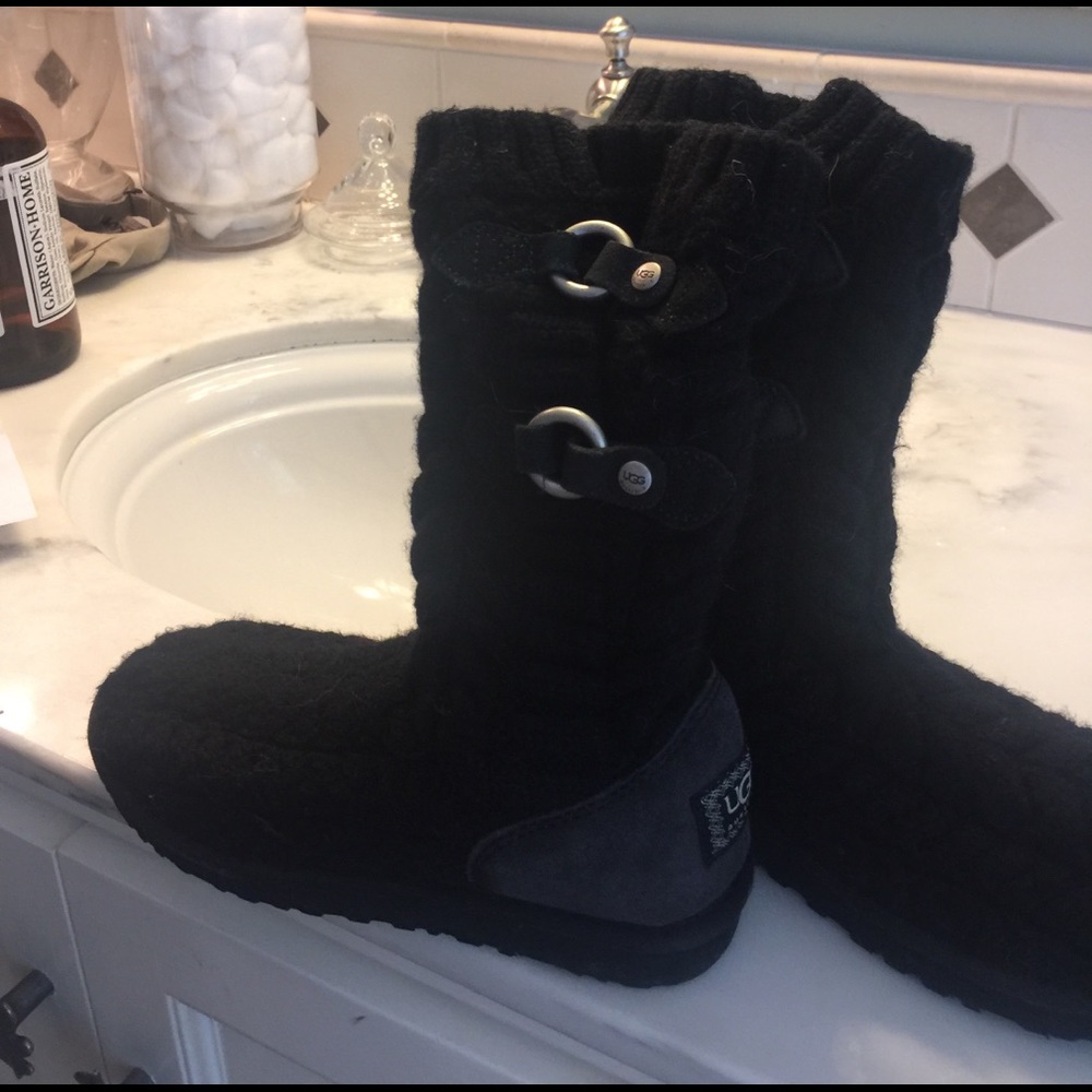 Knit Uggs