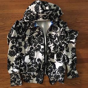Lululemon scuba hoodie. Size 6