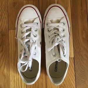 White Converse sneakers size 7