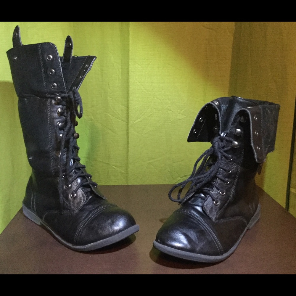 SOLD!! - Jelly Beans Pueele Lace-up Boots Big Kid