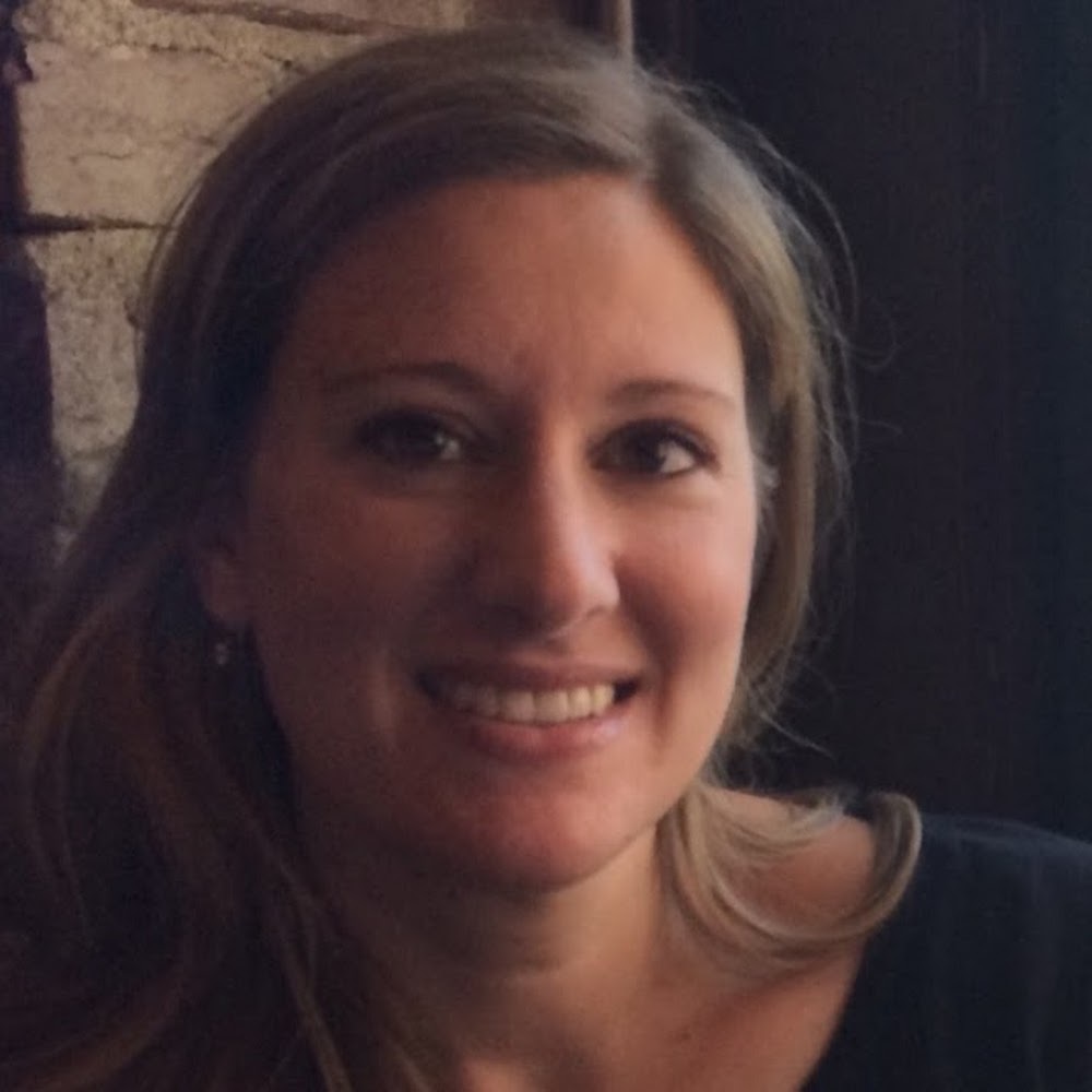 Meet your Posher, Julie