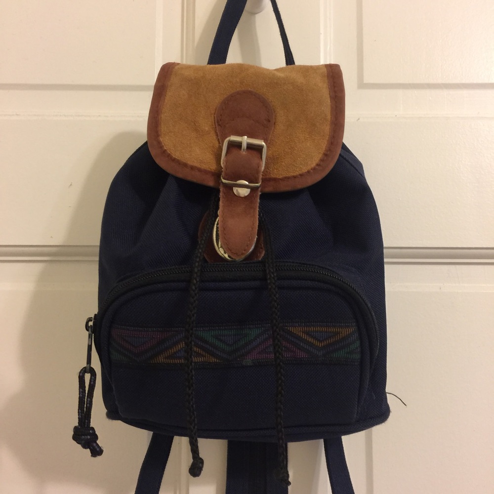 💩Sold💩Mini backpack 🎒 - Picture 2 of 3