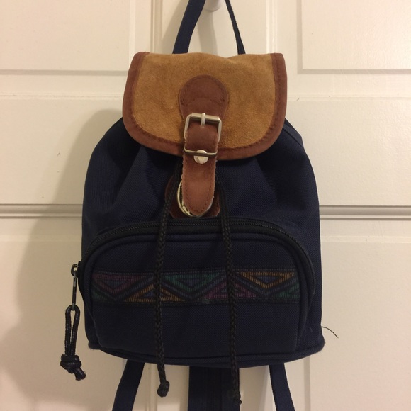 💩Sold💩Mini backpack 🎒 - Picture 2 of 3