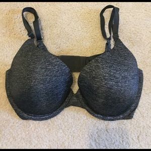 ✨PRICE DROP✨Victoria's Secret Push-Up Bra