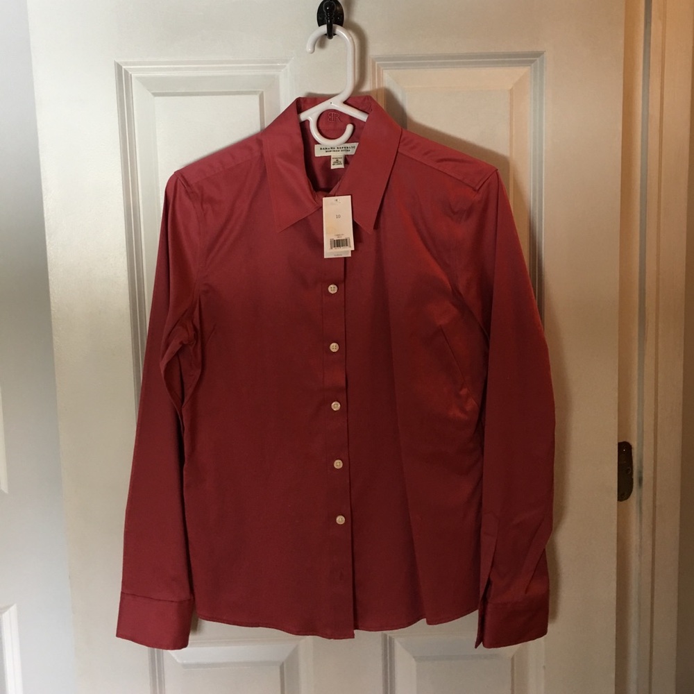 Banana Republic no iron button down