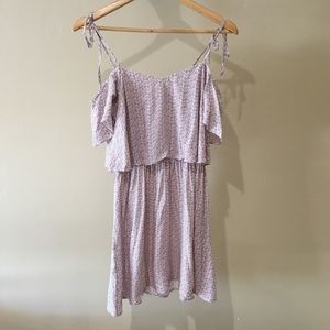 💐🌸H & M off the shoulder flower dress 🌸💐